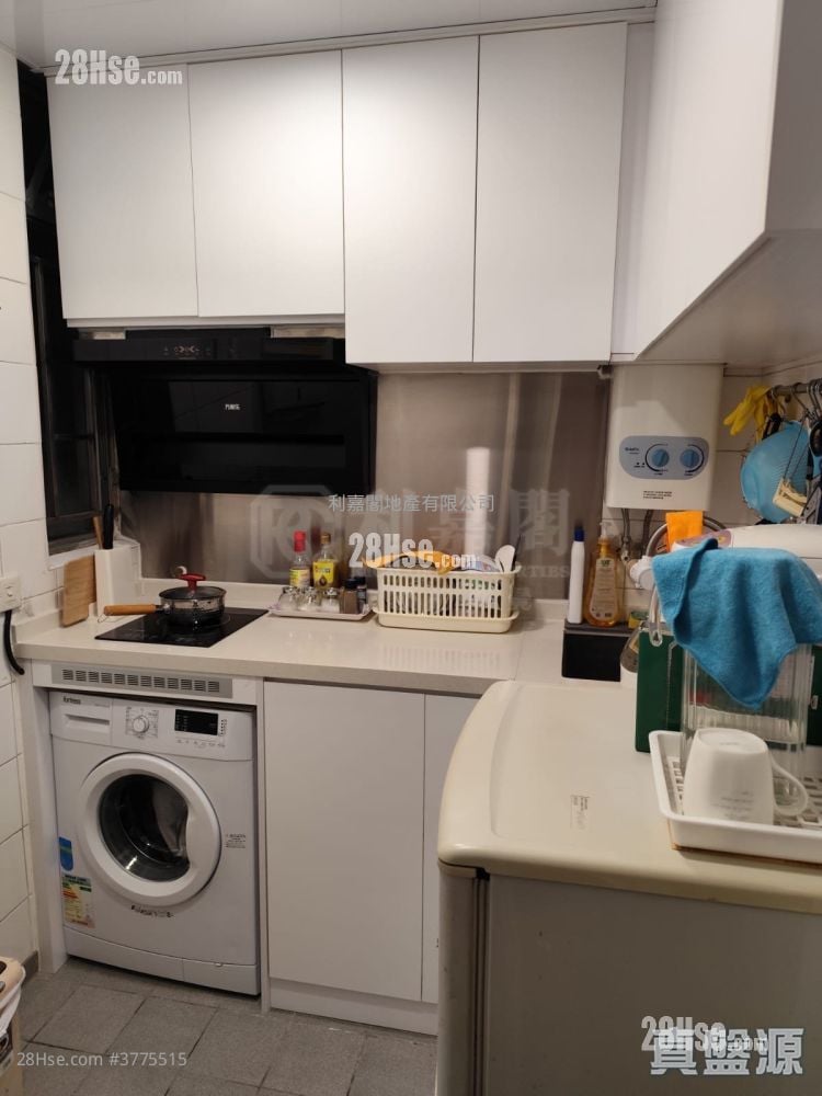 Tin Lai Court Sell 1 Bedroom 213 ft²