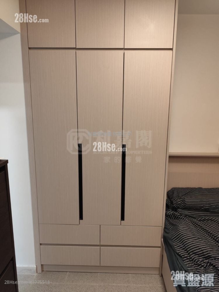 Tin Lai Court Sell 1 Bedroom 213 ft²