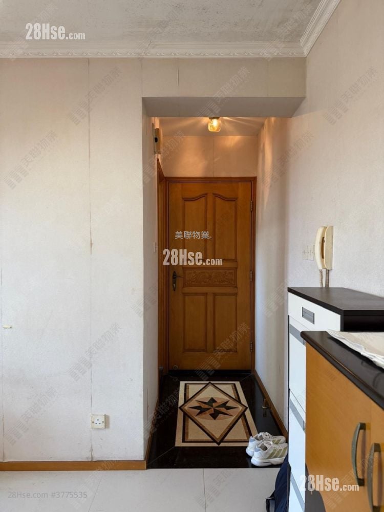 Ning Fung Court Sell 2 Bedrooms , 1 Bathroom 506 ft²