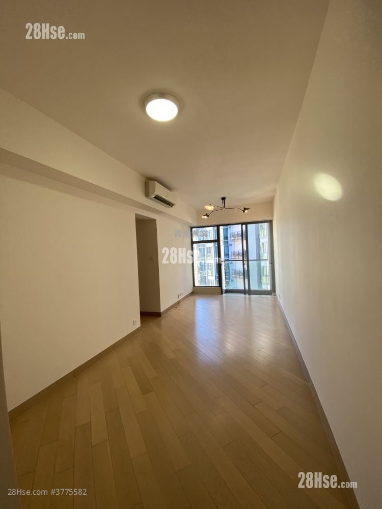 天晋 售盘 3 房 , 2 浴室 699 平方尺