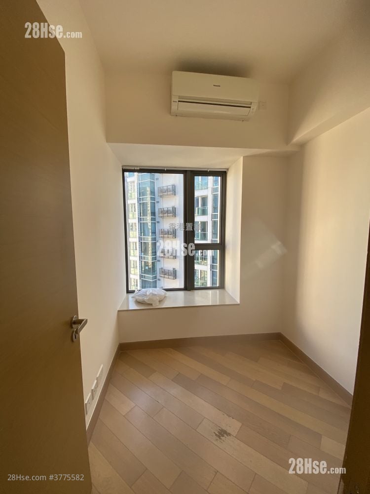 天晋 售盘 3 房 , 2 浴室 699 平方尺