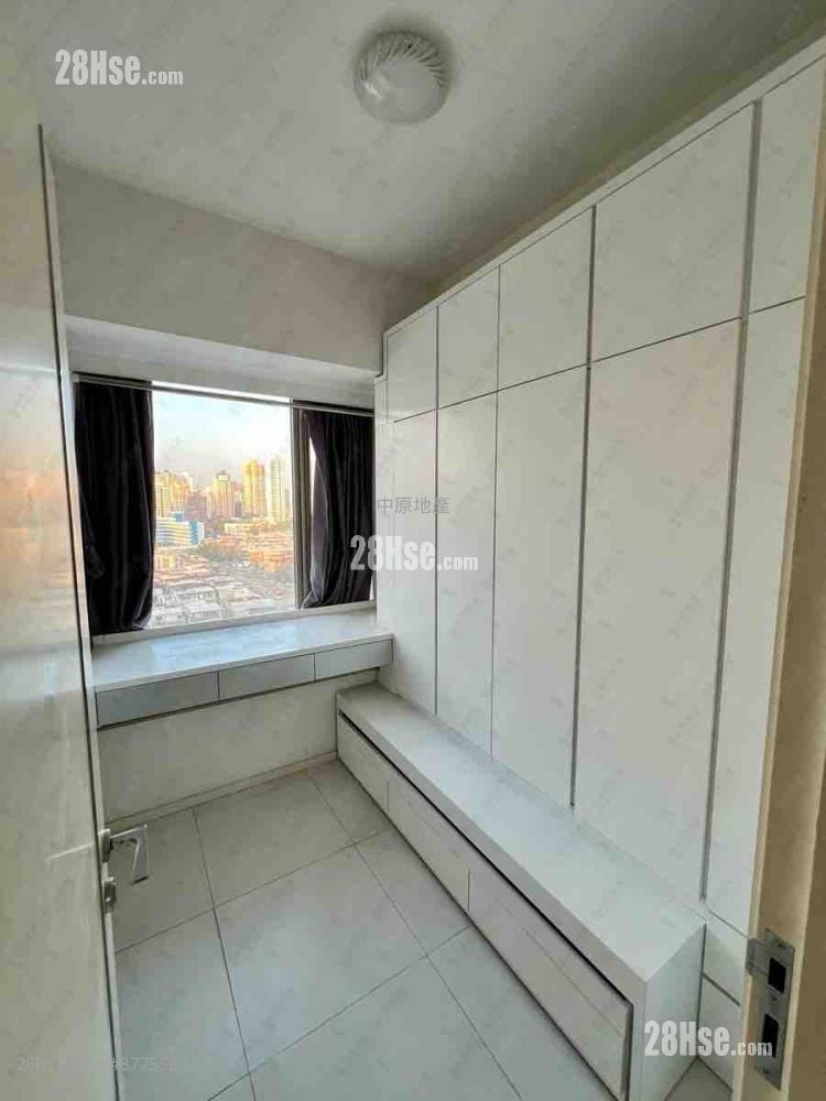 原筑 售盘 3 房 449 平方尺