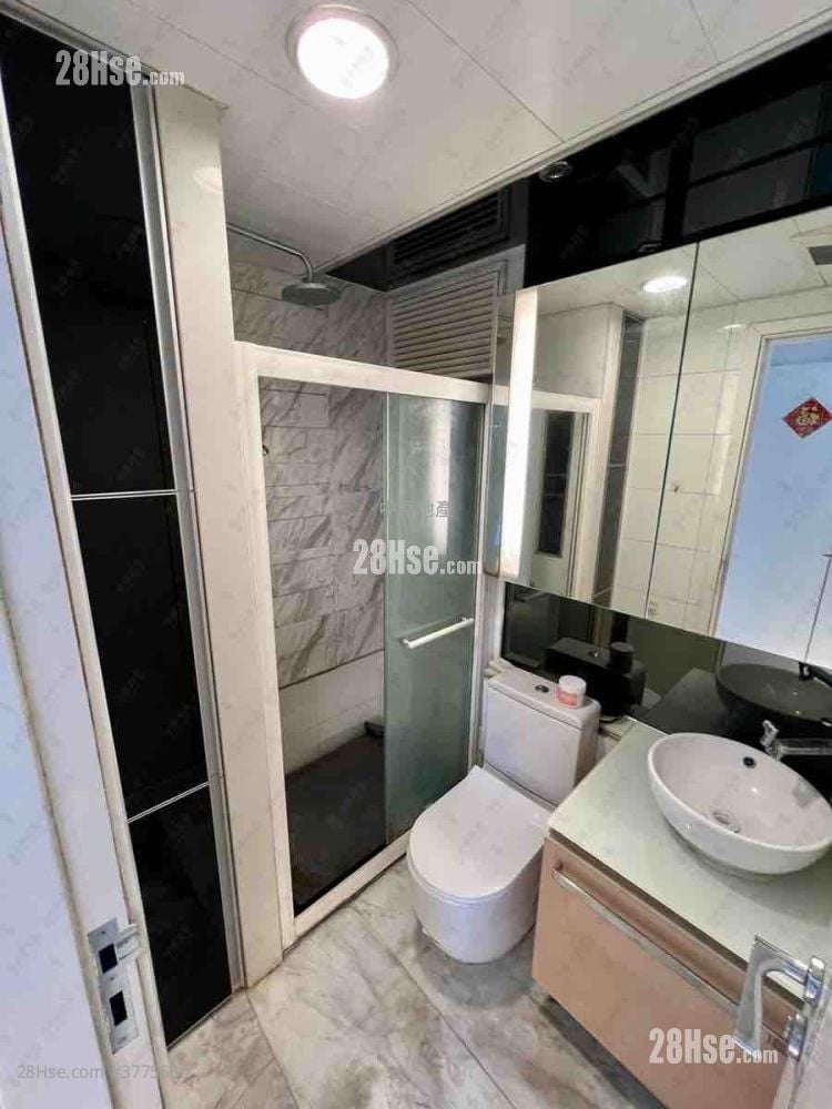 原筑 售盘 3 房 449 平方尺