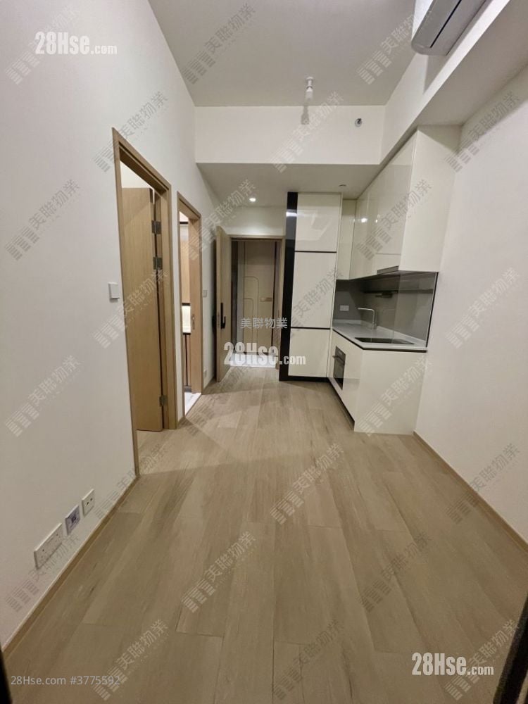 Nexus Grand Sell 1 Bedroom , 1 Bathroom 287 ft²