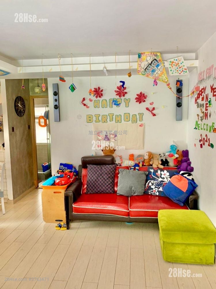 Ching Wah Building Sell 2 Bedrooms , 1 Bathroom 438 ft²