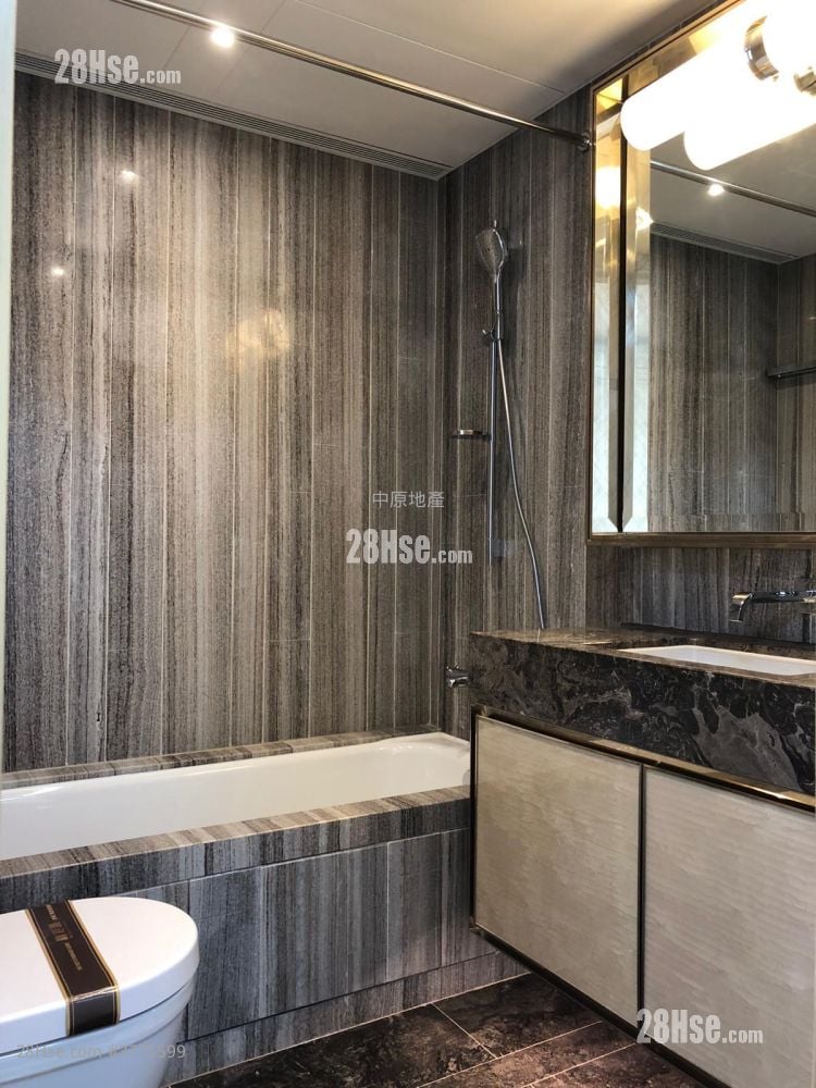 Harbour Glory Sell 2 Bedrooms 578 ft²