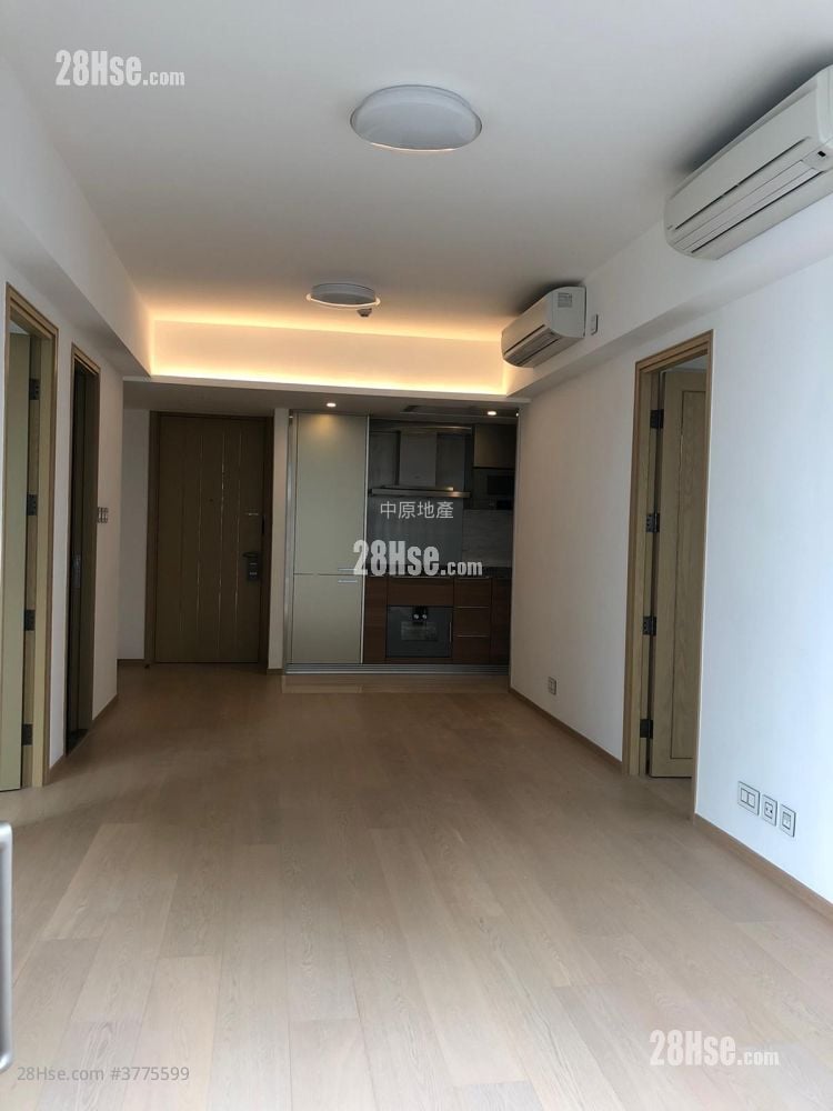 Harbour Glory Sell 2 Bedrooms 578 ft²