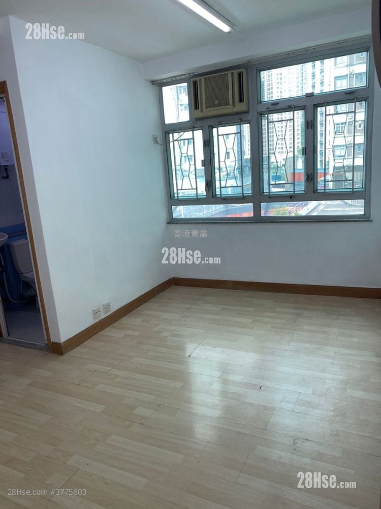 On Kay Court Sell 2 Bedrooms 414 ft²