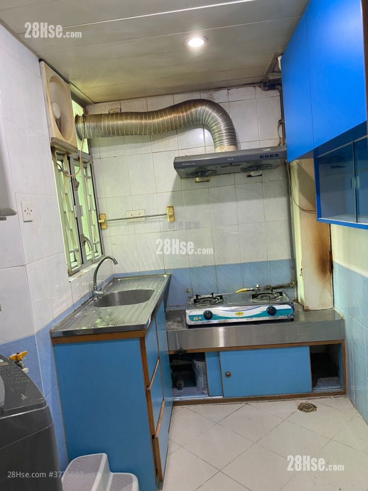 On Kay Court Sell 2 Bedrooms 414 ft²