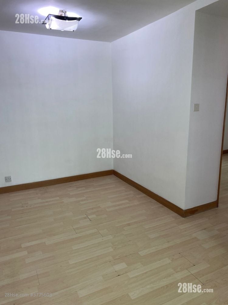 On Kay Court Sell 2 Bedrooms 414 ft²