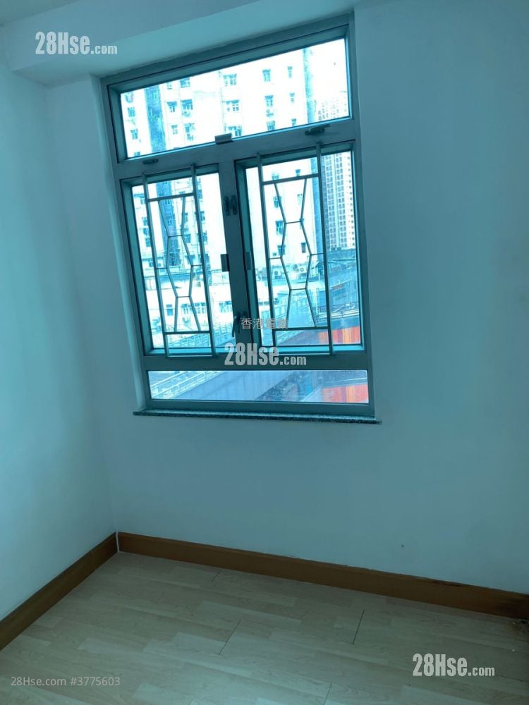 On Kay Court Sell 2 Bedrooms 414 ft²