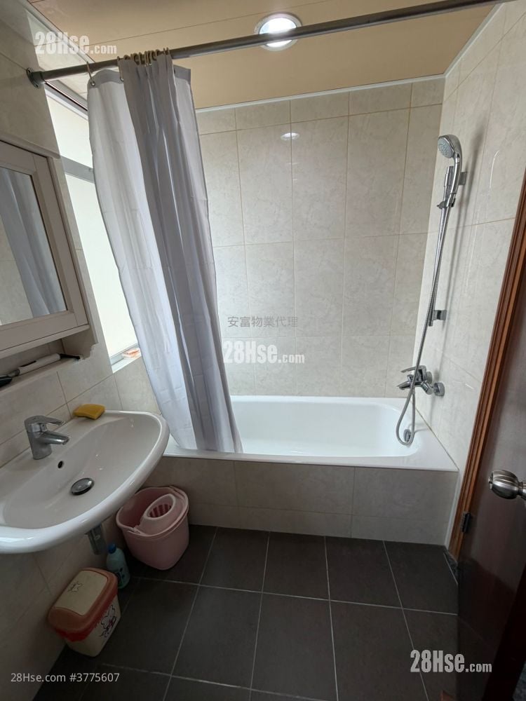 大埔大厦 售盘 2 房 , 1 浴室 460 平方尺