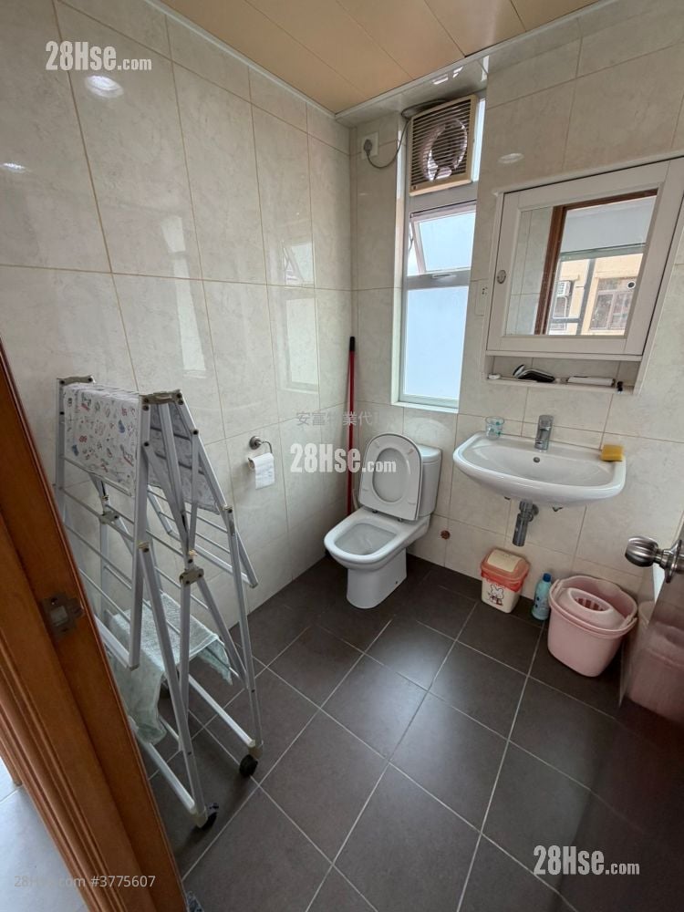 大埔大厦 售盘 2 房 , 1 浴室 460 平方尺