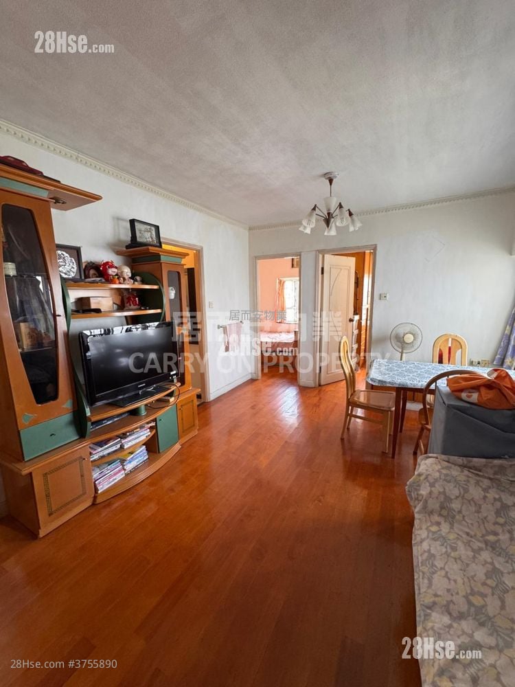 Riviera Gardens Sell 2 Bedrooms , 1 Bathroom 422 ft²