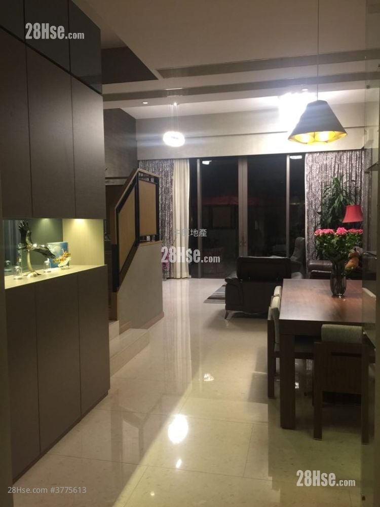 溱林 售盘 4 房 2,439 平方尺