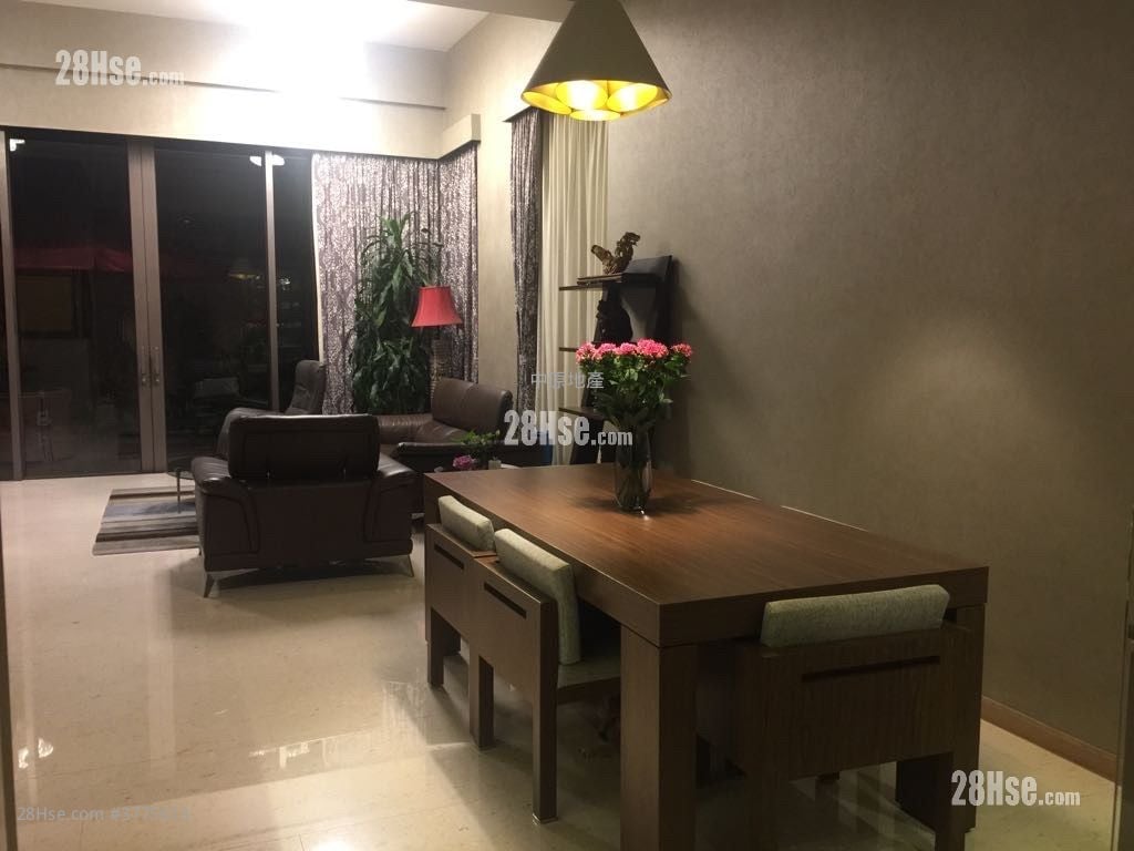 溱林 售盘 4 房 2,439 平方尺