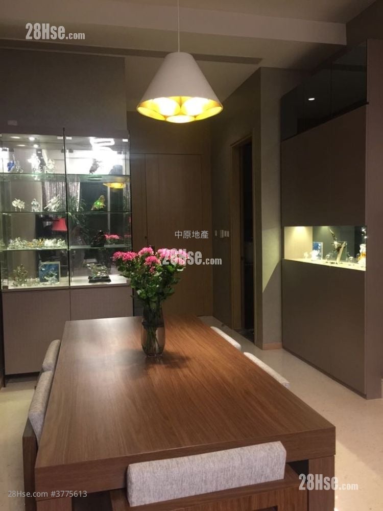 溱林 售盘 4 房 2,439 平方尺