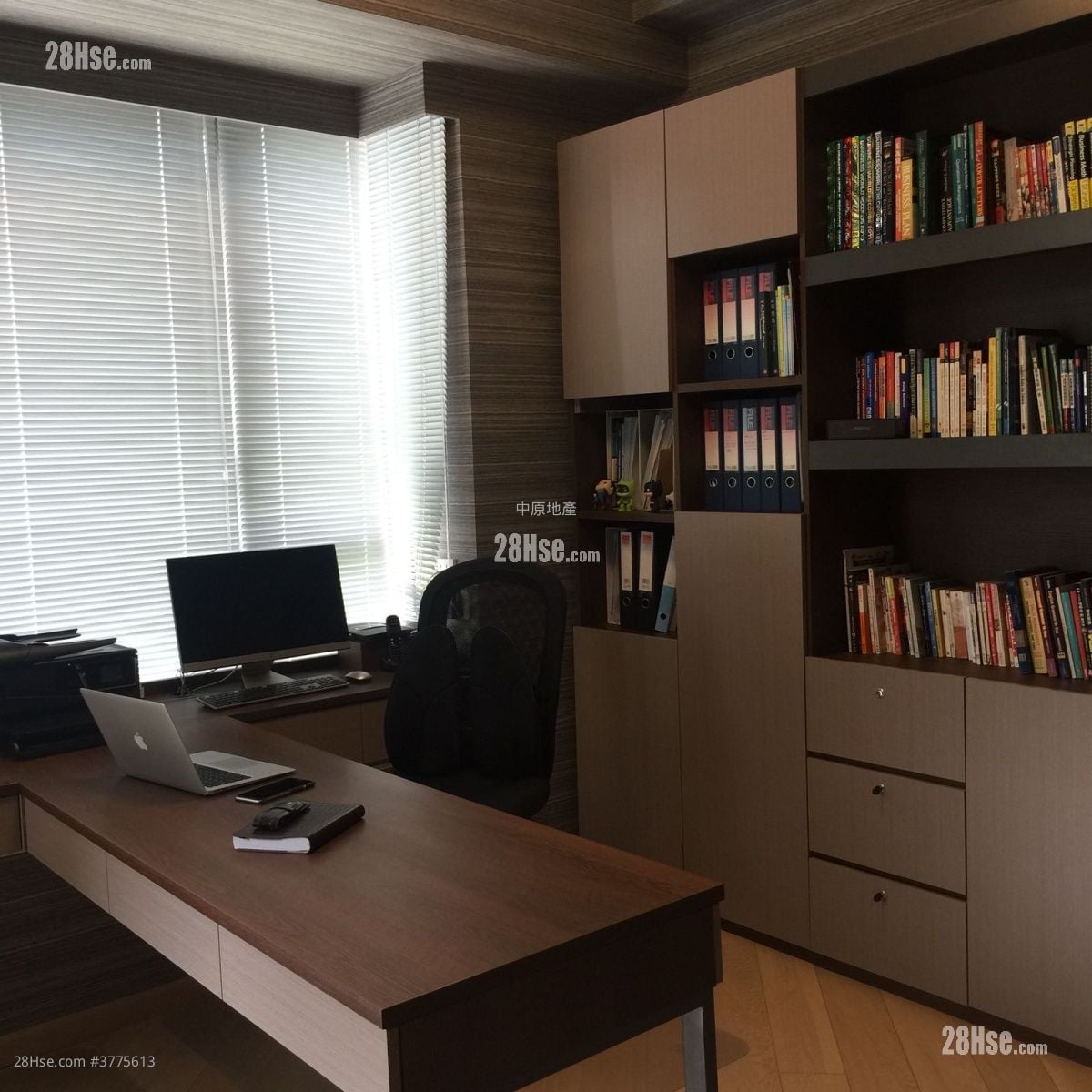 溱林 售盘 4 房 2,439 平方尺