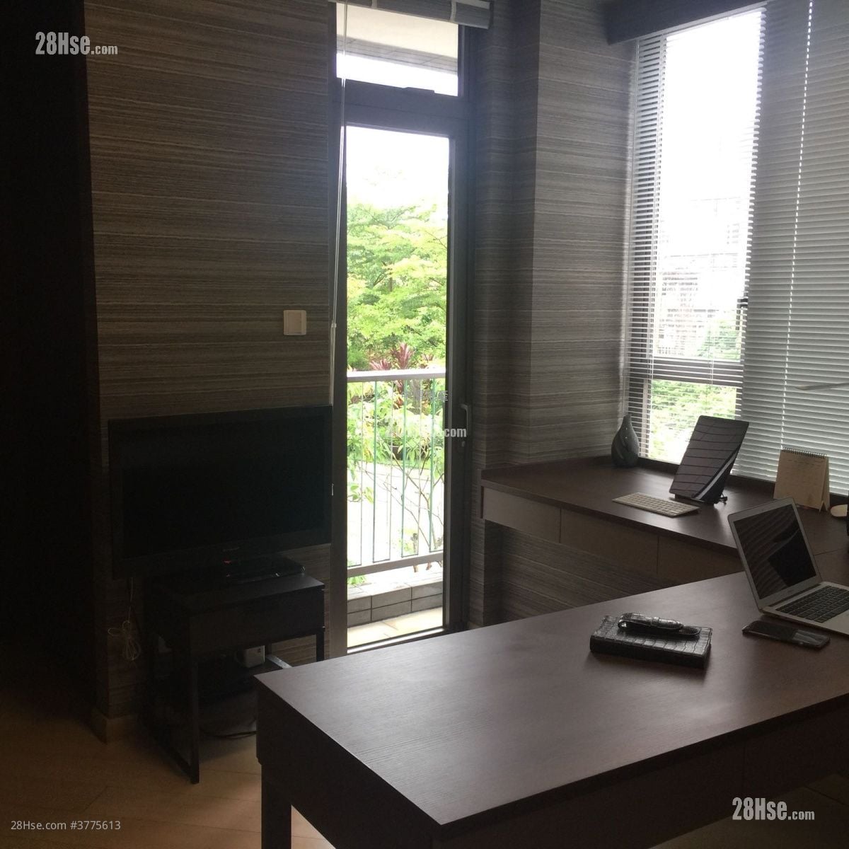 溱林 售盘 4 房 2,439 平方尺