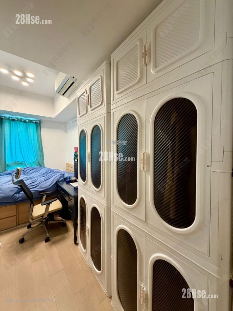 The Spectra Sell 2 Bedrooms , 1 Bathroom 491 ft²