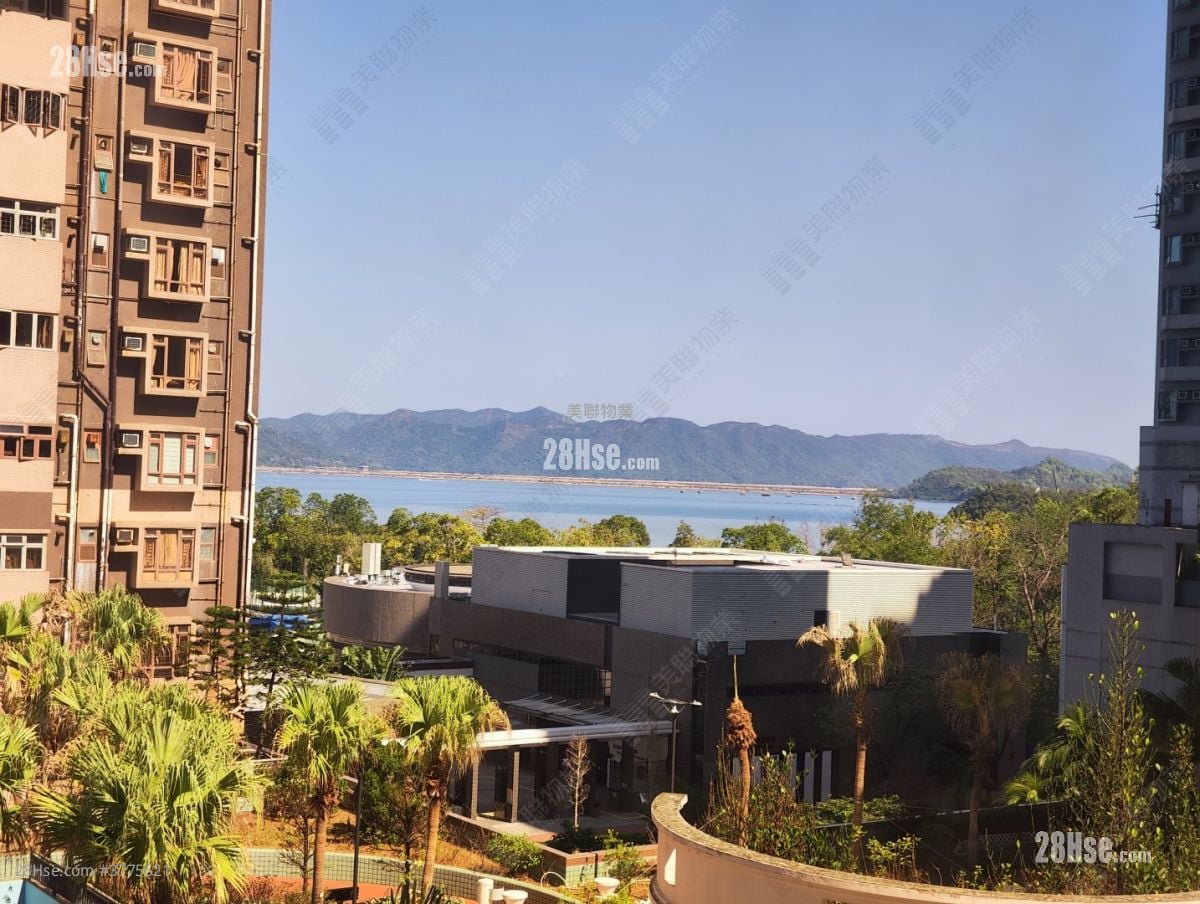 Sunshine City Sell 2 Bedrooms 404 ft²