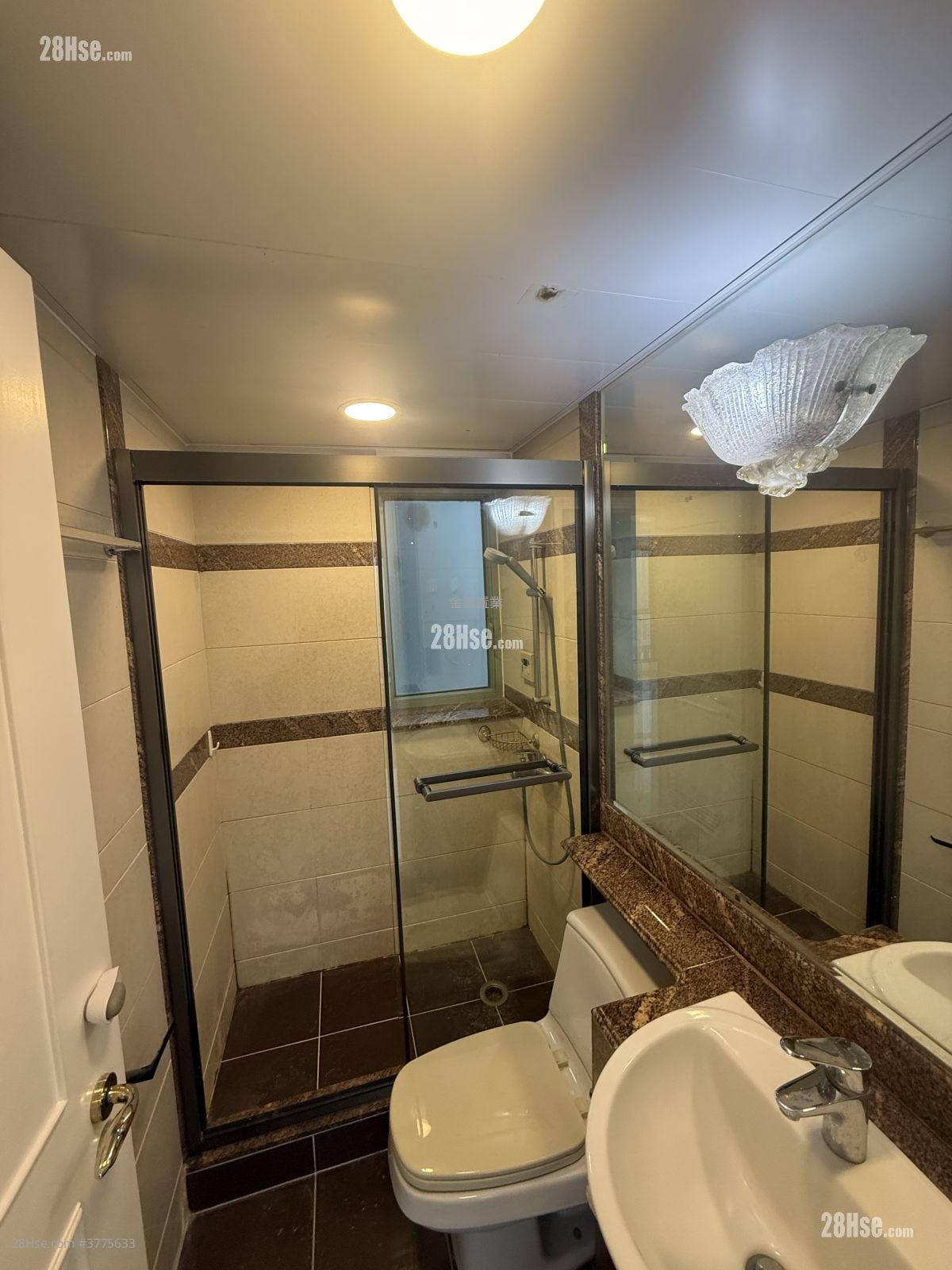 港景峰 售盘 3 房 , 2 浴室 785 平方尺