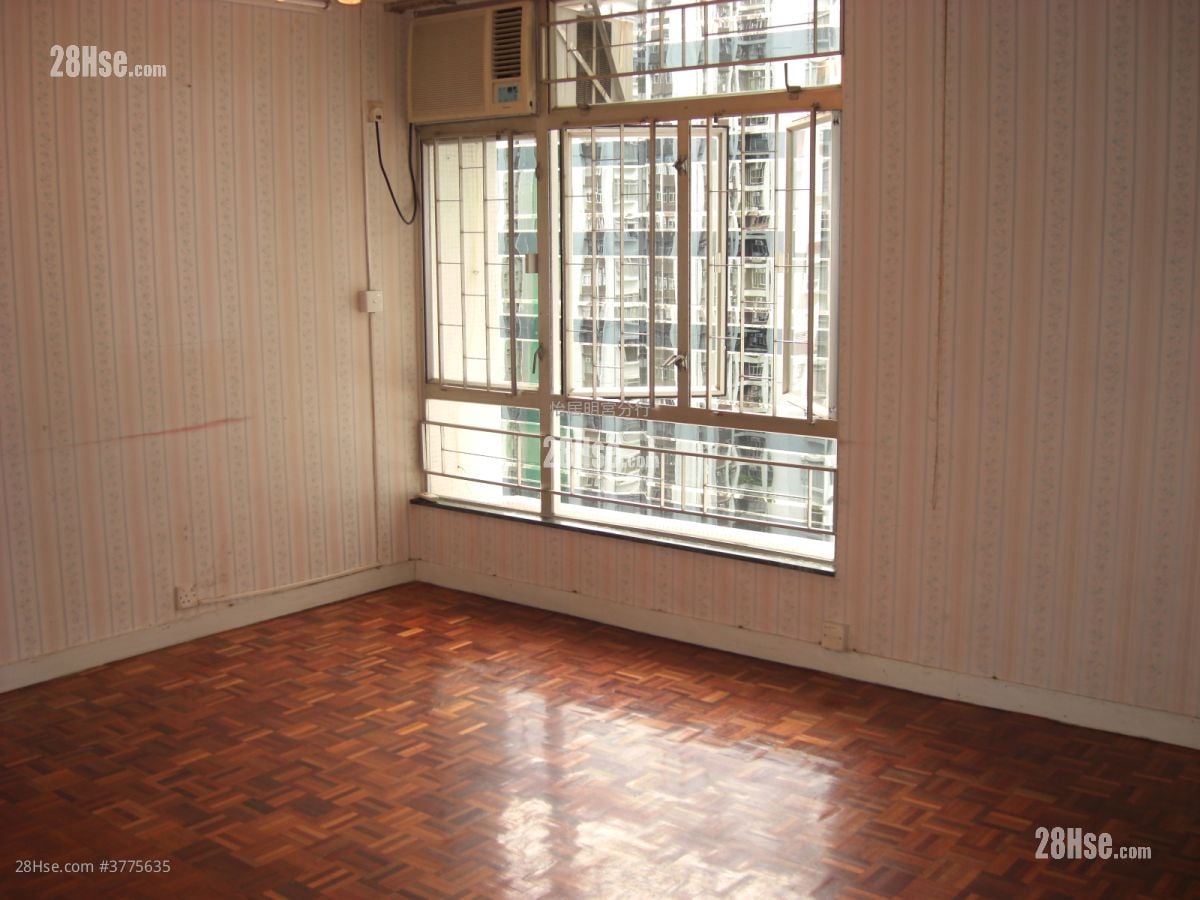 太古城 售盘 3 房 , 2 浴室 717 平方尺