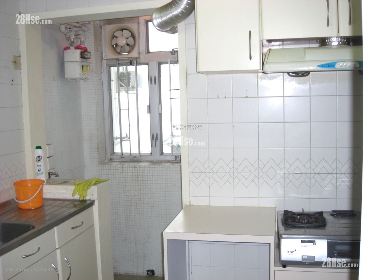 太古城 售盘 3 房 , 2 浴室 717 平方尺