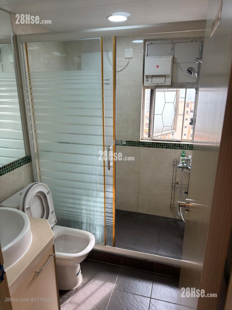 Prosper Centre Sell 3 Bedrooms 502 ft²