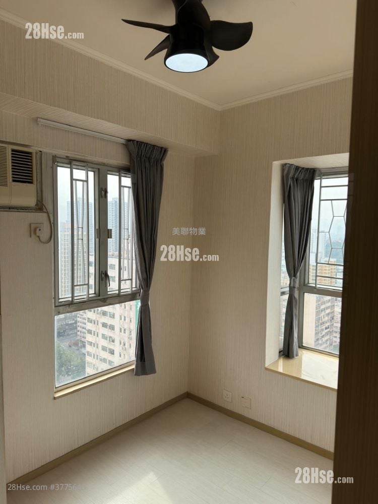 Prosper Centre Sell 3 Bedrooms 502 ft²