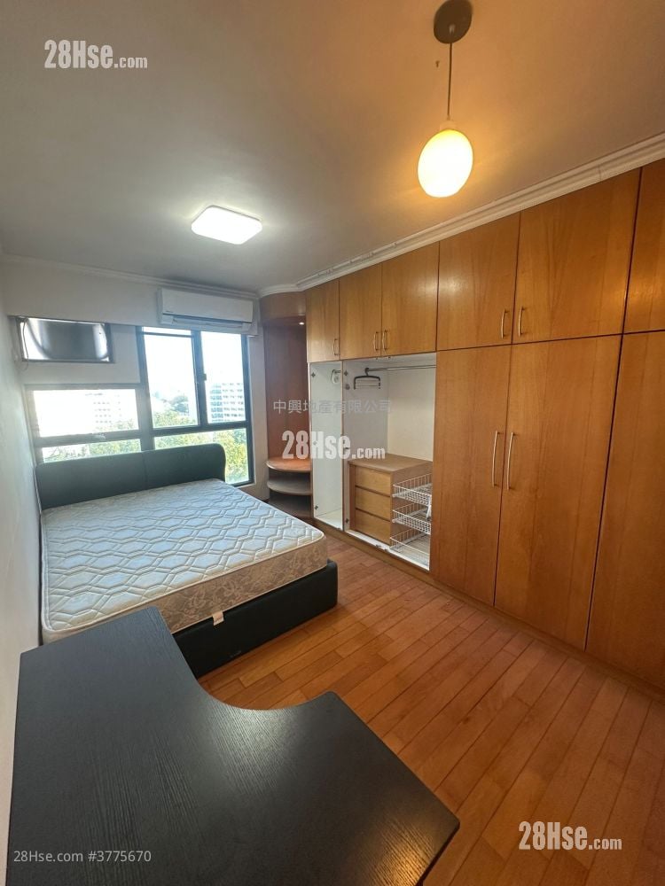 爵士花园 售盘 3 房 , 2 浴室 1,028 平方尺