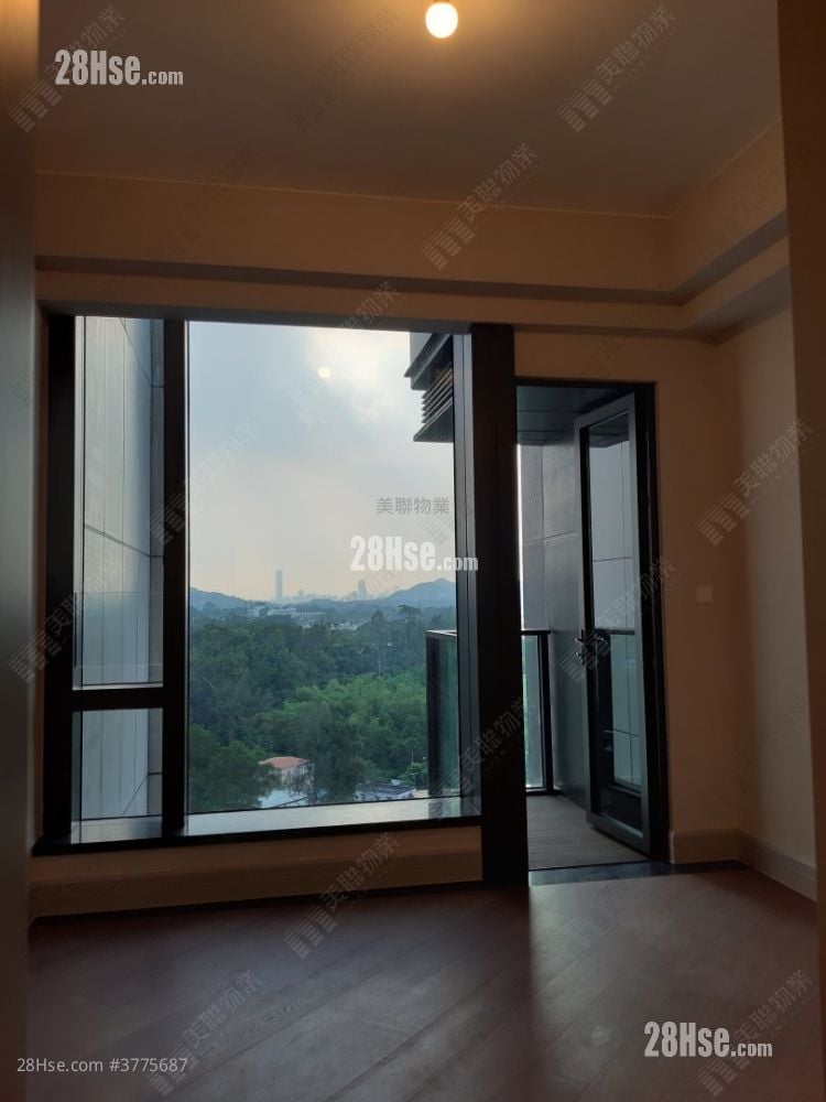 Eden Manor Sell Studio , 1 Bathroom 276 ft²