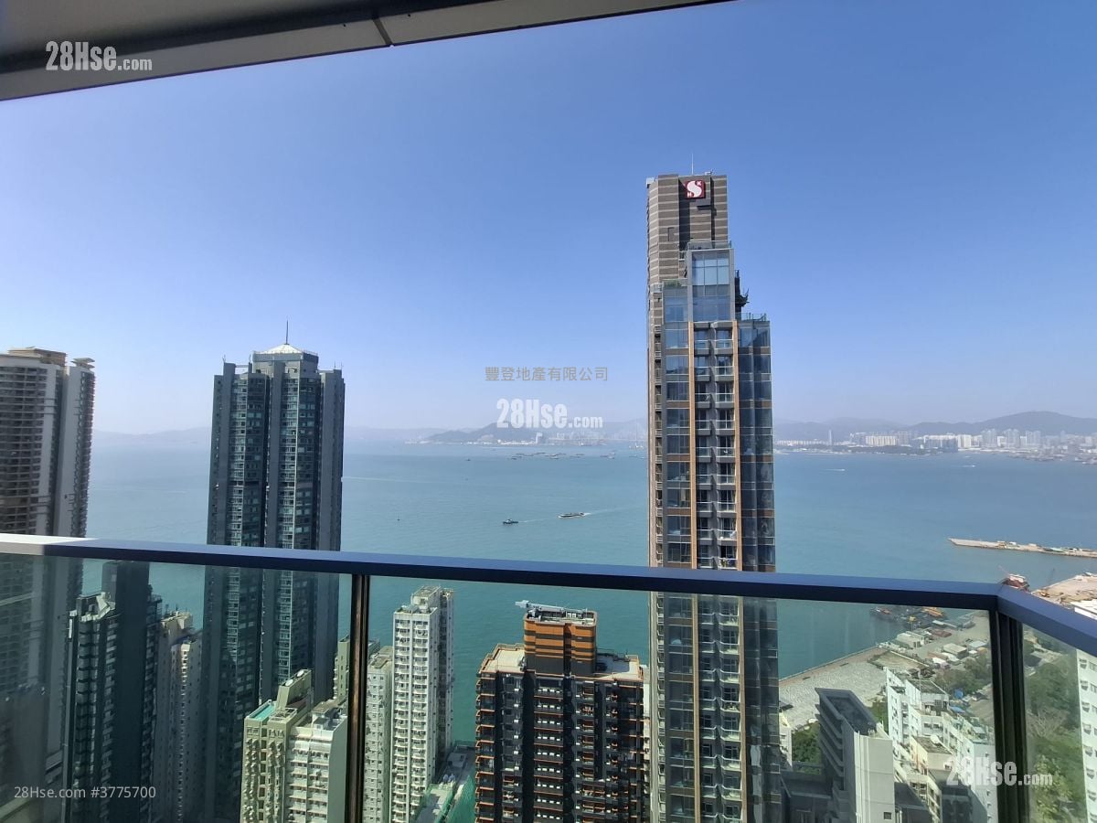 Imperial Kennedy Sell 1,259 ft²