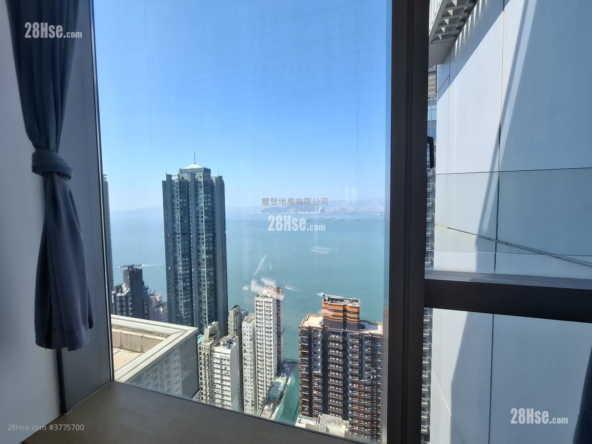 Imperial Kennedy Sell 1,259 ft²