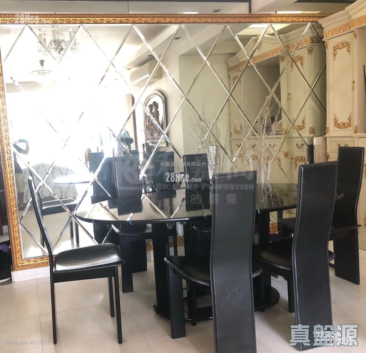 花园大厦 售盘 3 房 , 2 浴室 1,227 平方尺