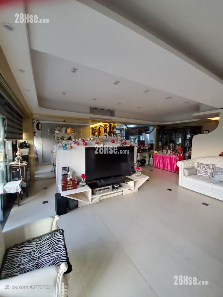 Lakeview Garden Sell 5+ Bedrooms , 4 Bathrooms 1,017 ft²