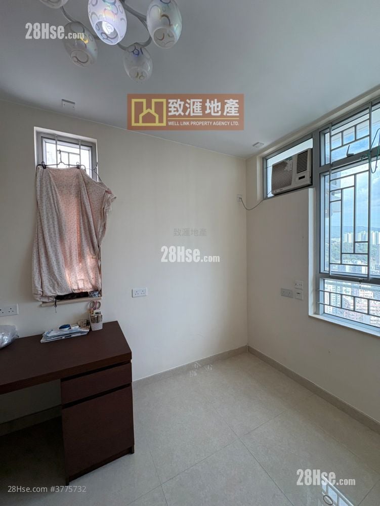 Sheung Chui Court Sell 2 Bedrooms 438 ft²