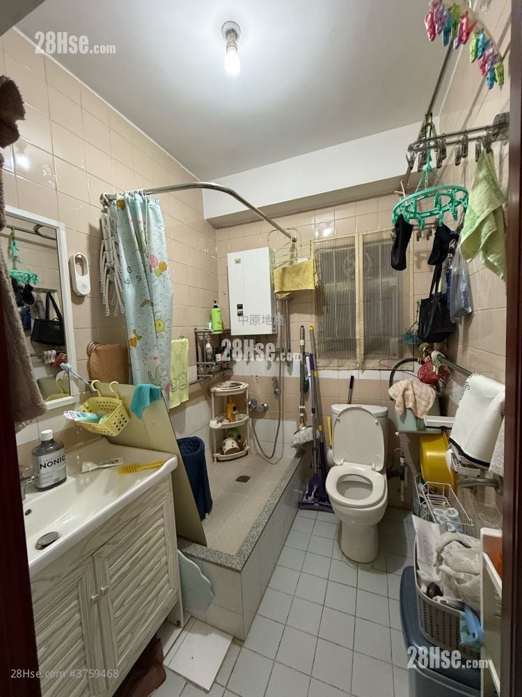 伟景花园 售盘 2 房 , 1 浴室 550 平方尺