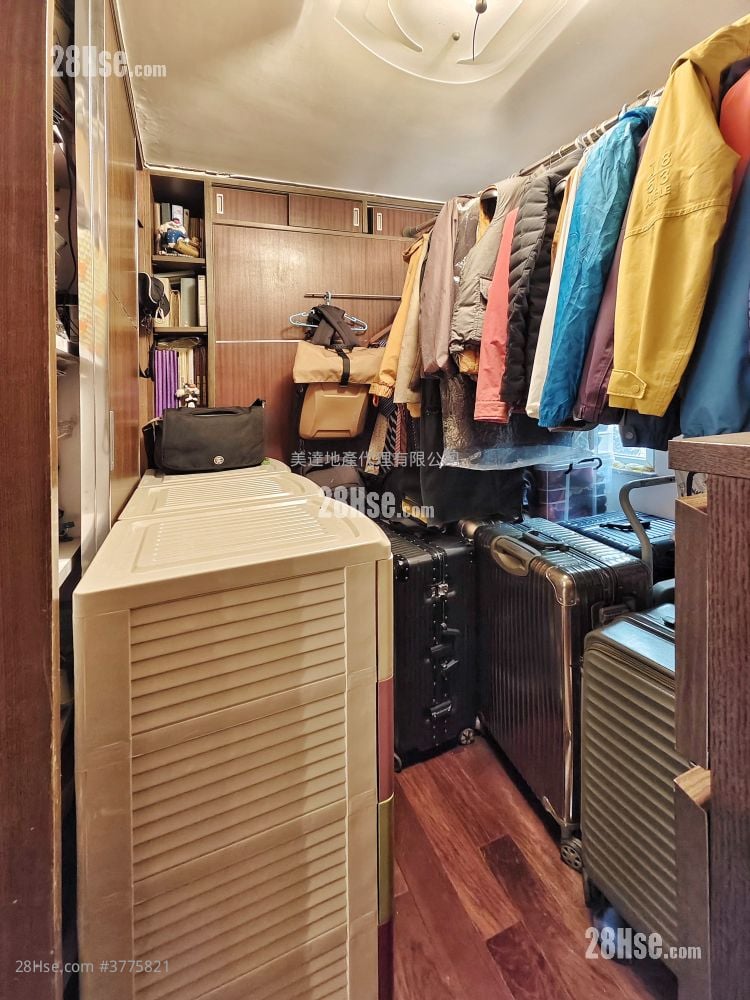 村屋 售盘 3 房 , 1 浴室 620 平方尺