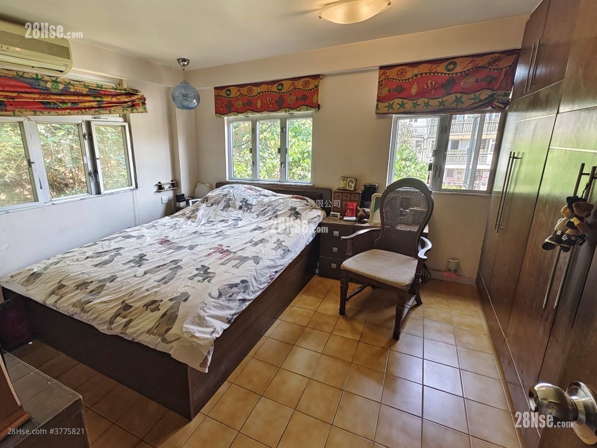 村屋 售盘 3 房 , 1 浴室 620 平方尺