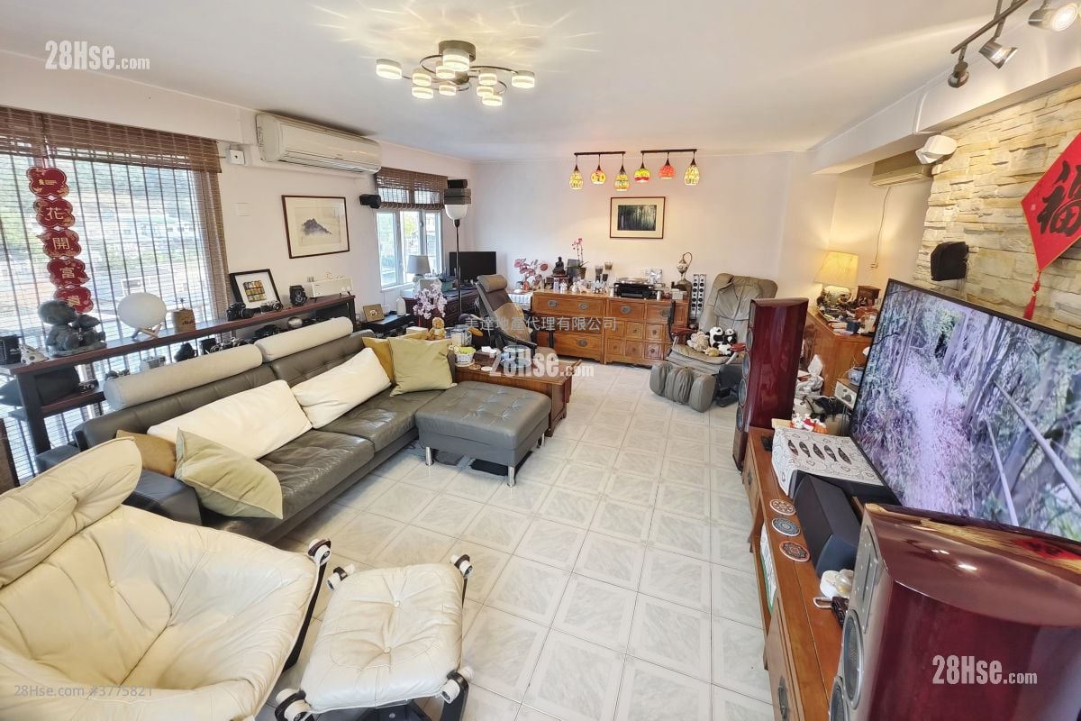 村屋 售盘 3 房 , 1 浴室 620 平方尺