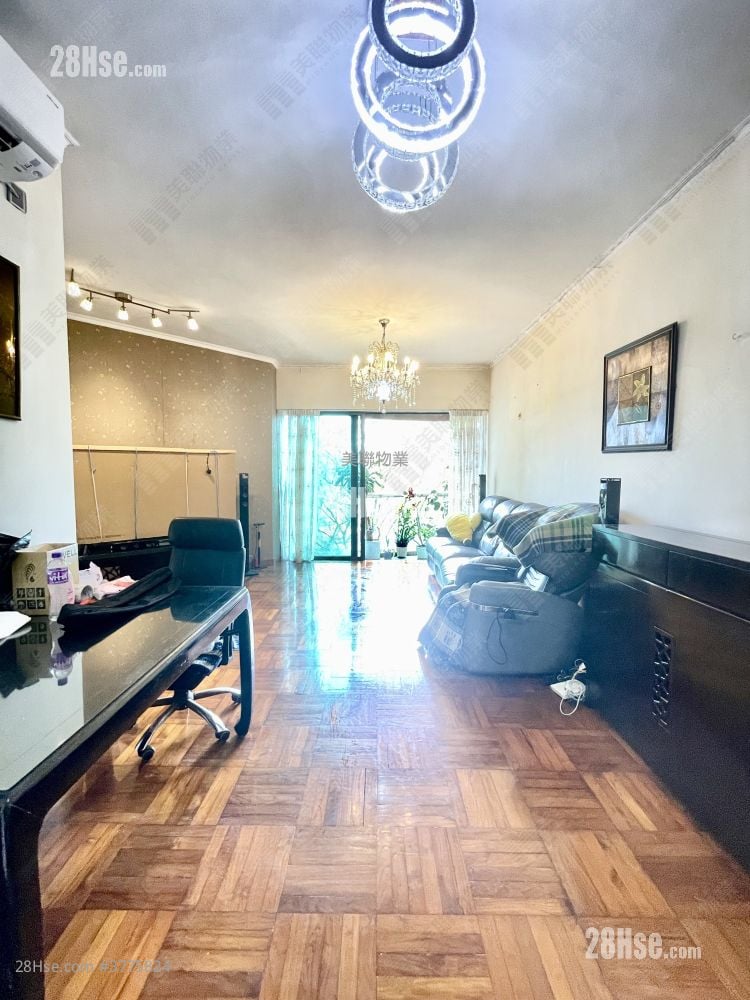 奕翠园 售盘 3 房 942 平方尺