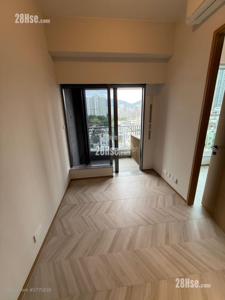 南首 售盘 1 房 , 1 浴室 262 平方尺