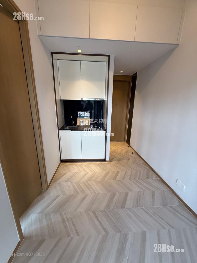 南首 售盘 1 房 , 1 浴室 262 平方尺