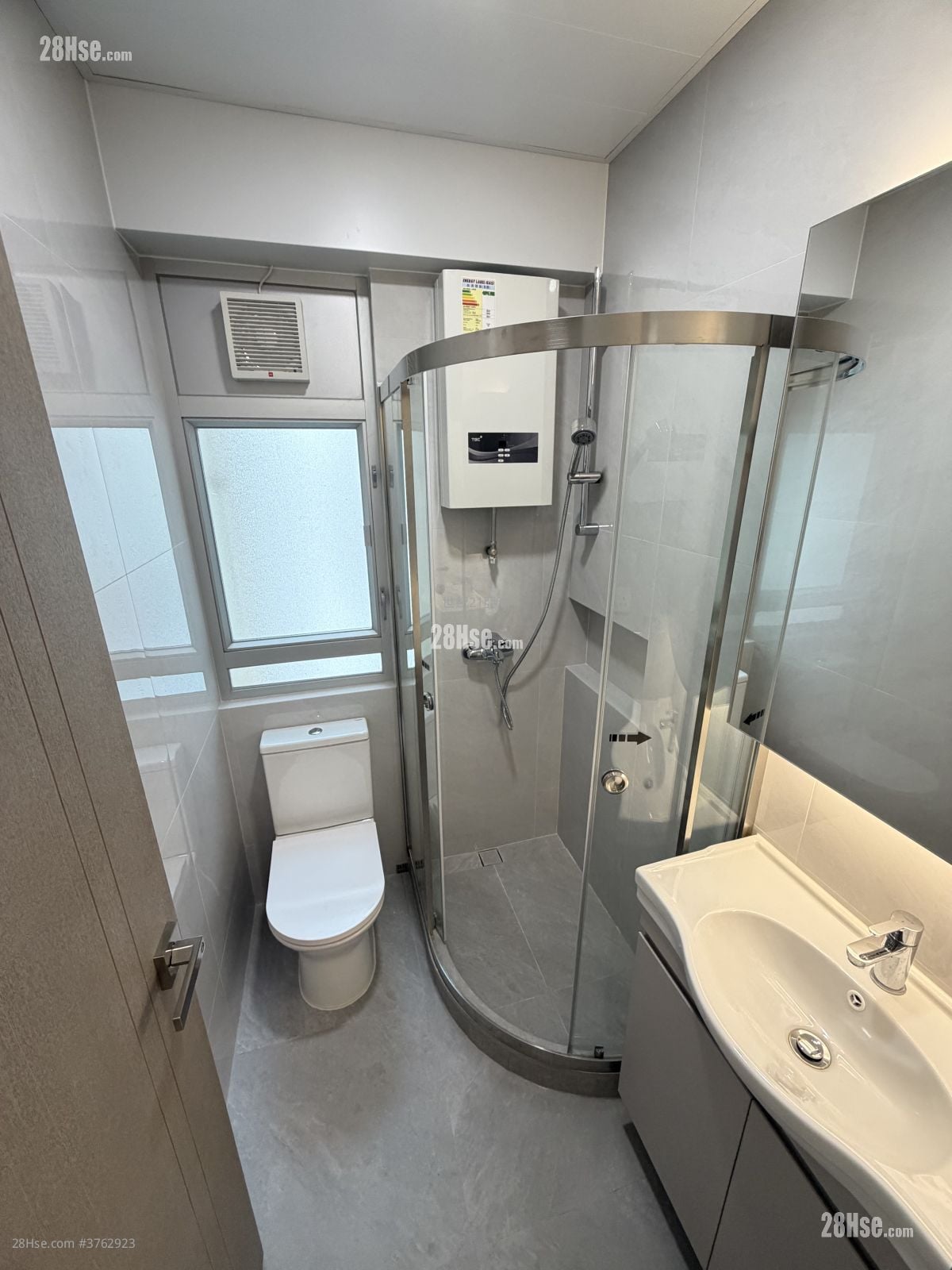 庄士顿大楼 售盘 2 房 , 1 浴室 476 平方尺