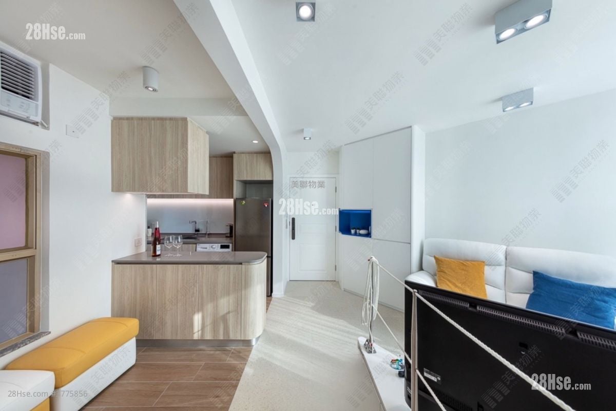 碧湖花园 售盘 2 房 , 1 浴室 400 平方尺