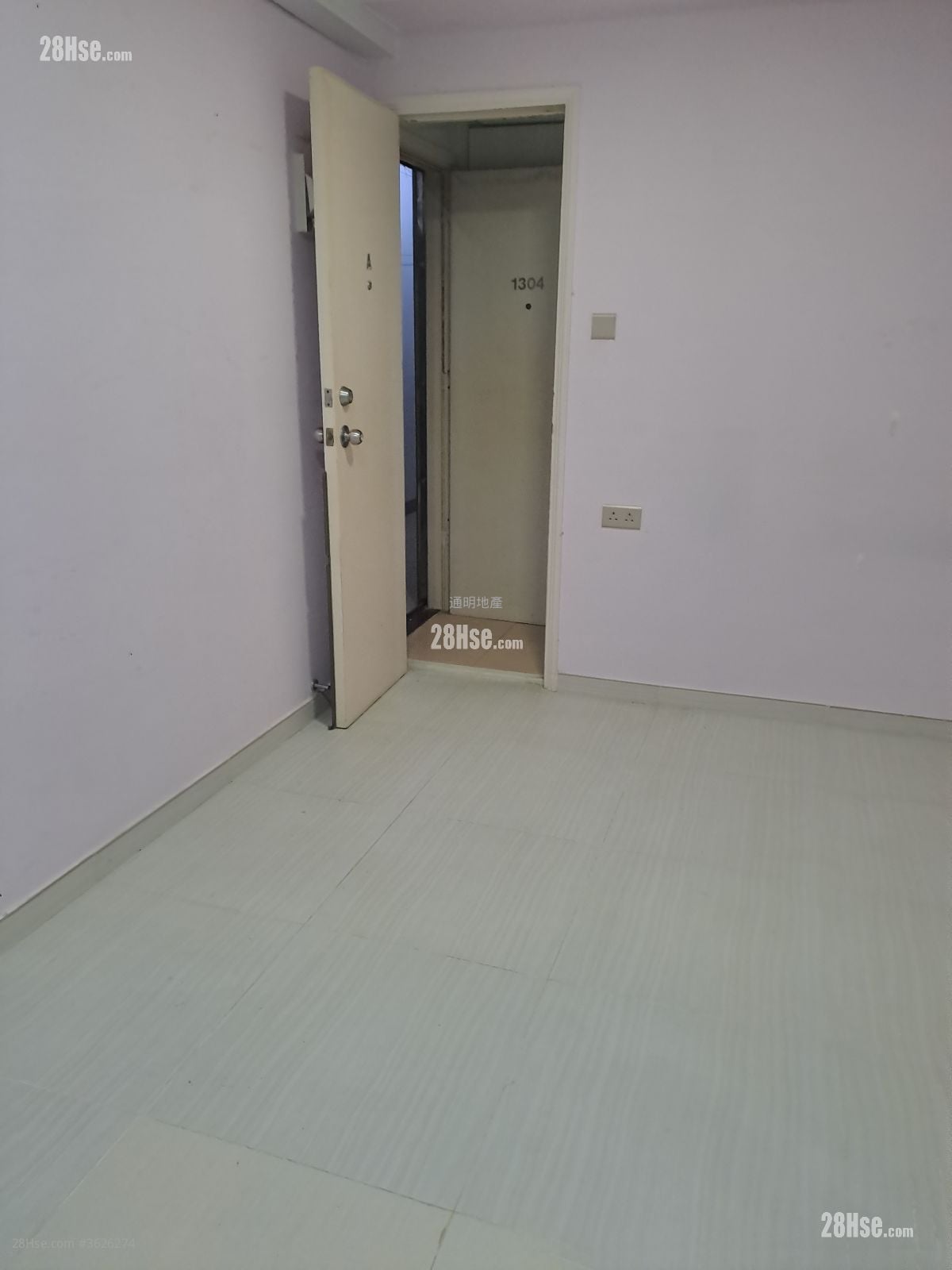 Tung Ming Building Rental Studio , 1 Bathroom 130 ft²