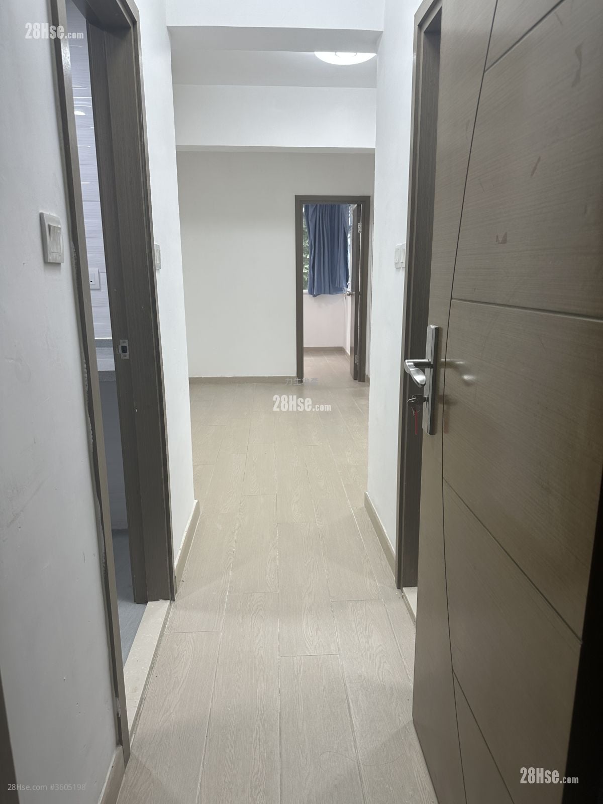 Kwun Tong Mansion Sell 2 Bedrooms , 1 Bathroom 397 ft²