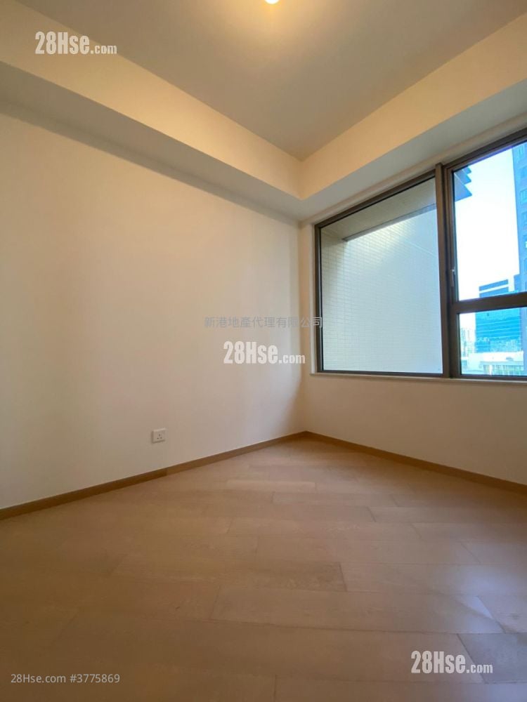 Upper East Sell 1 Bedroom , 1 Bathroom 322 ft²
