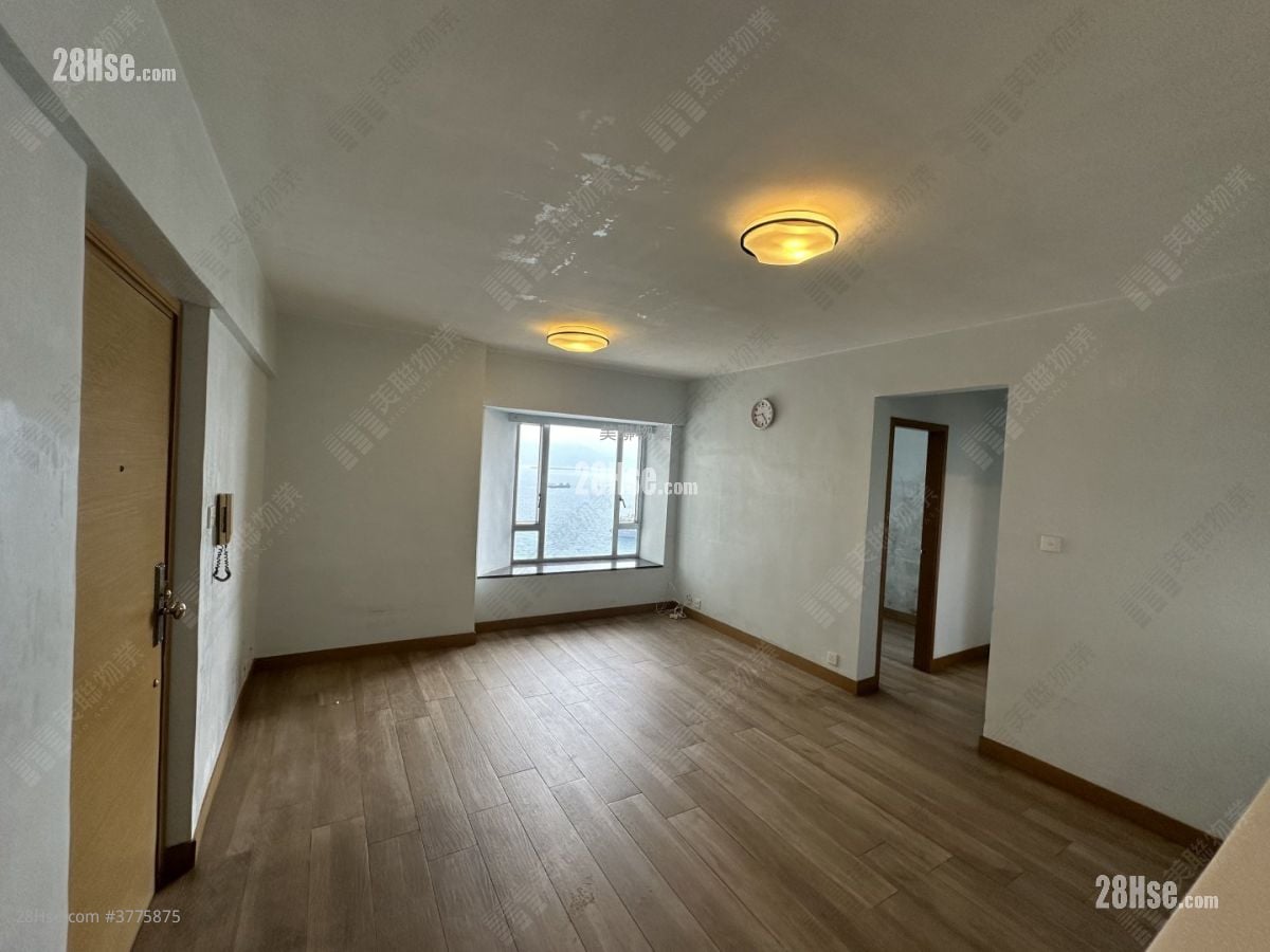 Marina Garden Sell 3 Bedrooms 646 ft²